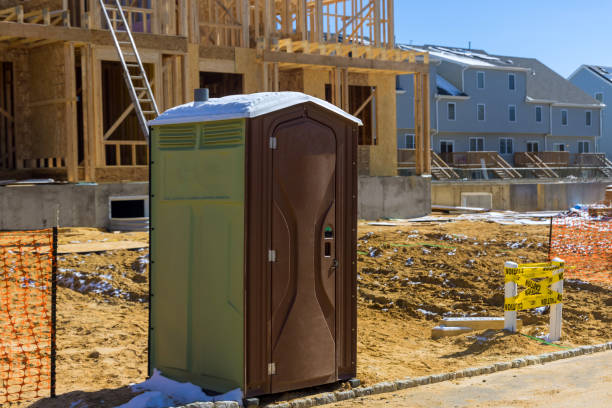 Best Portable restroom trailer rental  in Cedar Bluff, AL
